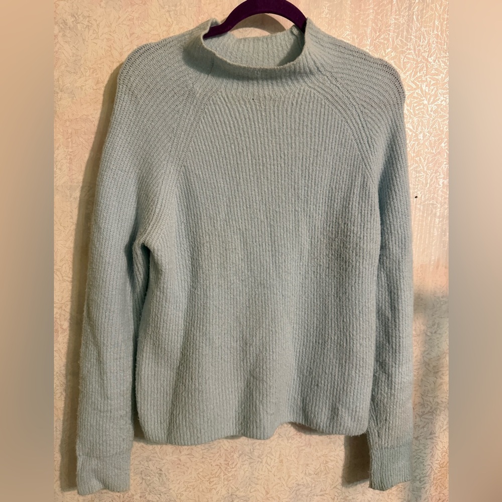 Halogen Pale Blue Crewneck Sweater, Super Soft, Cozy, Casual And Comfortable